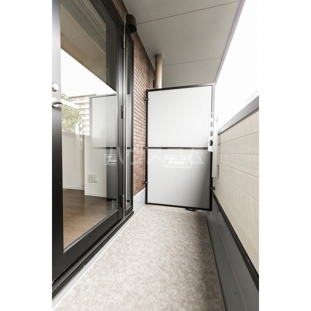 16/24 バルコニー