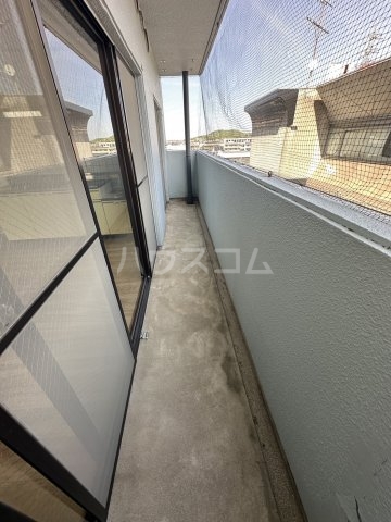18/24 バルコニー