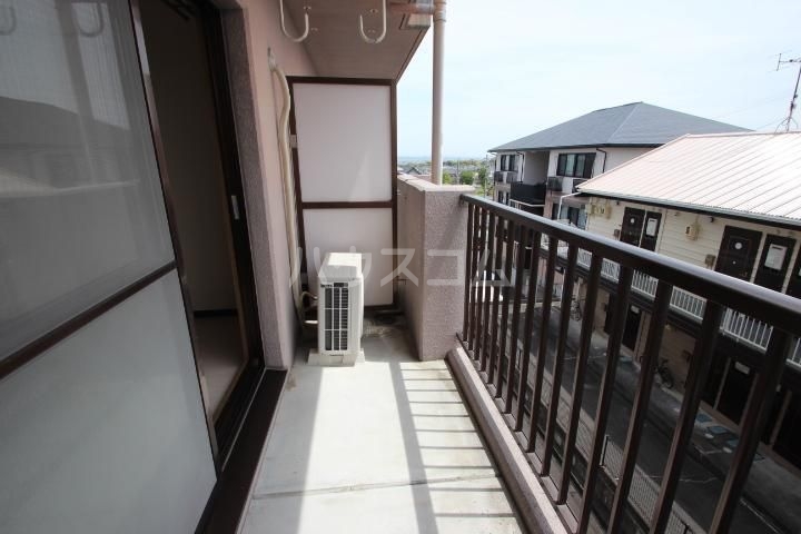 14/22 バルコニー