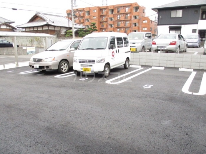 16/26 駐車場
