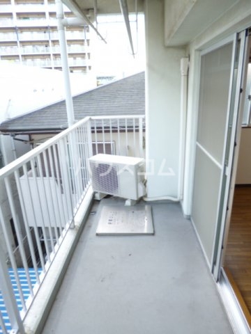 23/30 バルコニー