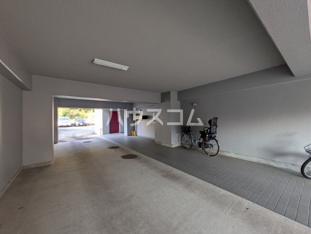 19/22 エントランス