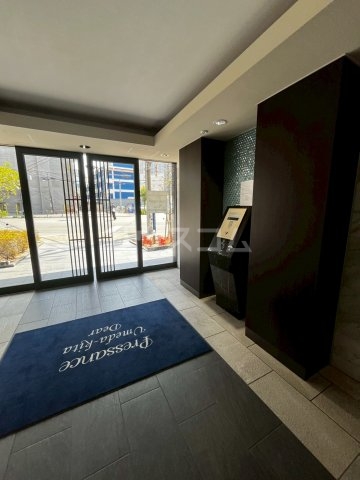 14/21 エントランス