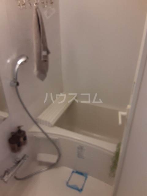 14/30 浴室
