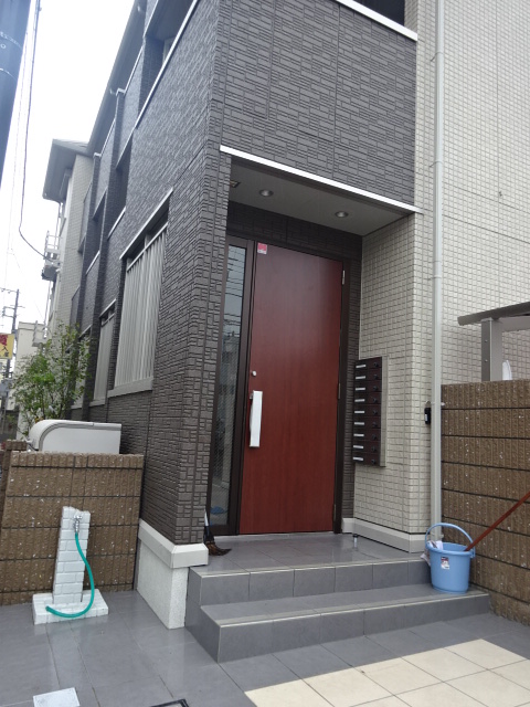 21/29 エントランス