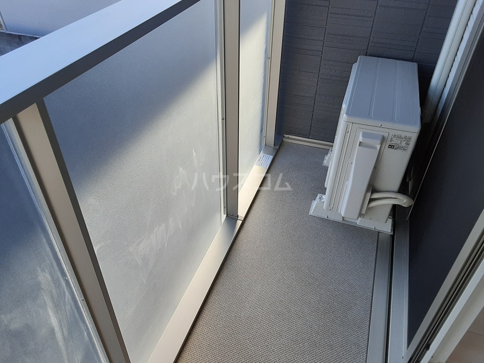 25/30 バルコニー