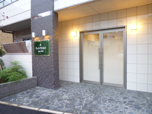 21/29 エントランス