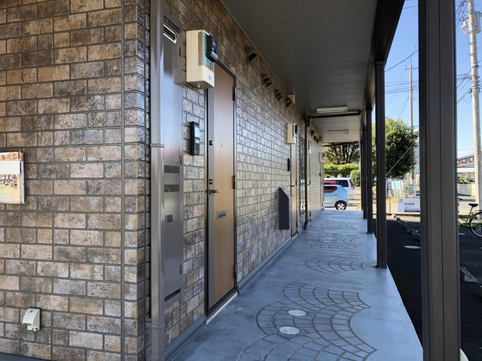 18/21 エントランス