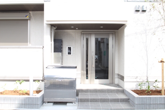 17/24 エントランス