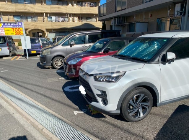 17/27 駐車場