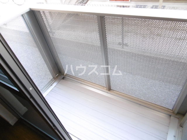 16/23 バルコニー