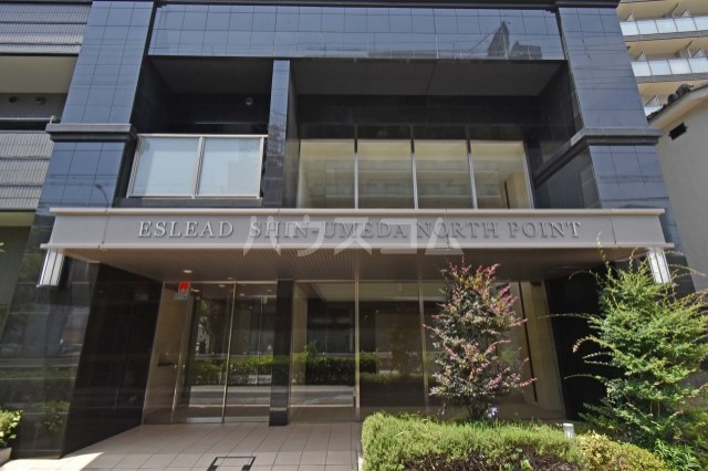 26/30 エントランス