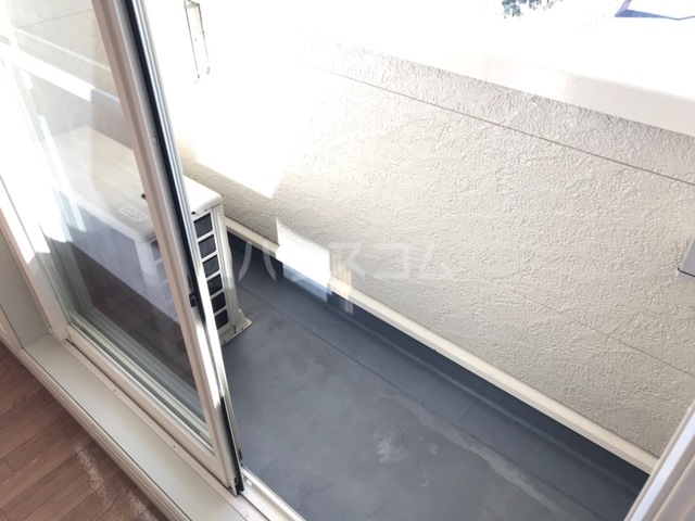 19/27 バルコニー