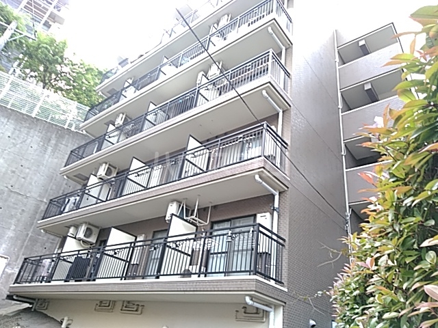 2/8 外観