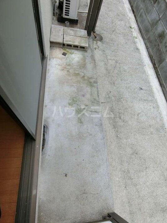 20/30 バルコニー