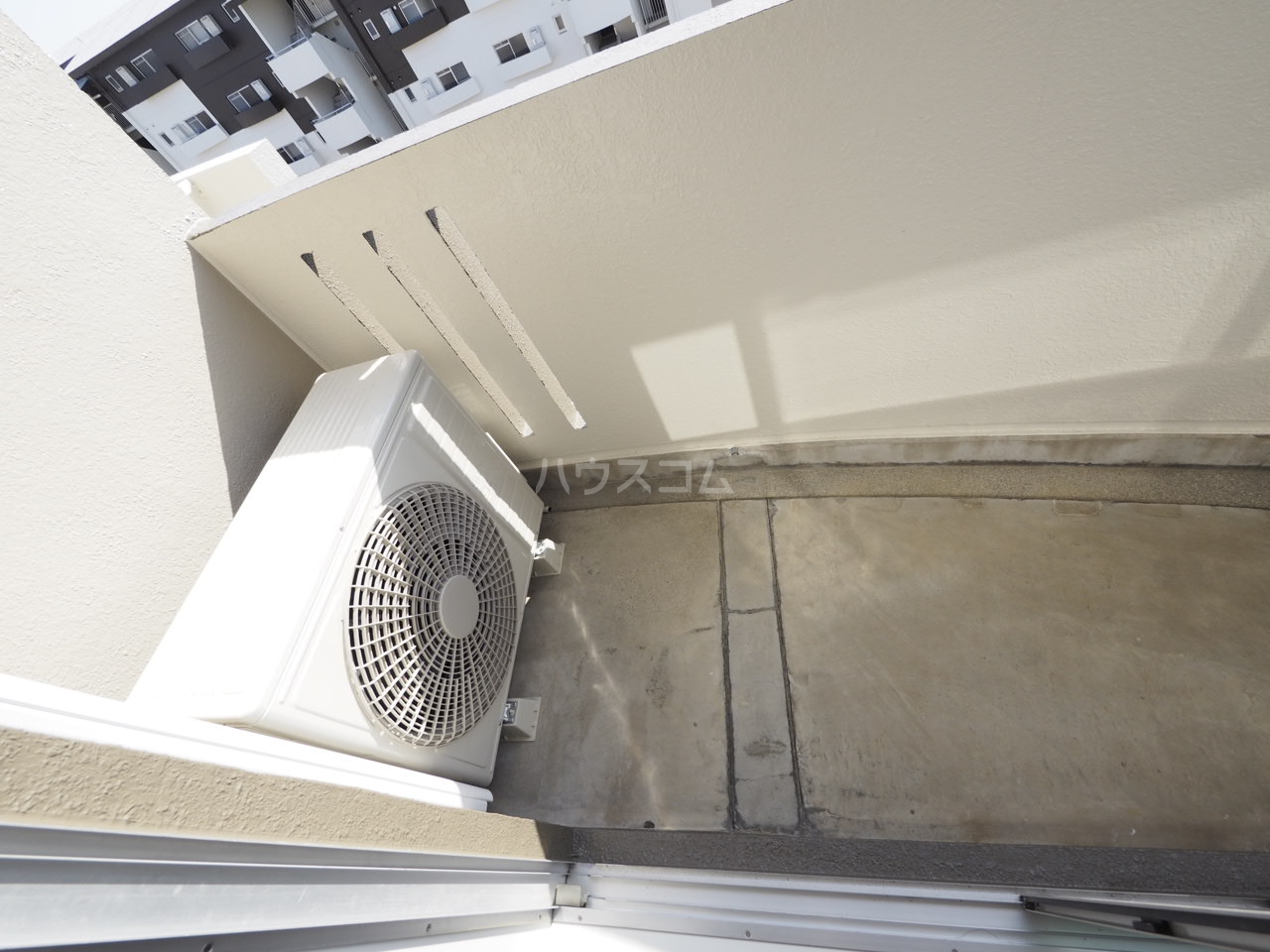 19/30 バルコニー
