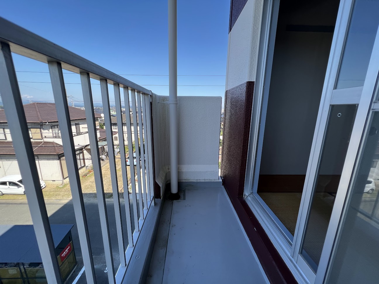 20/28 バルコニー