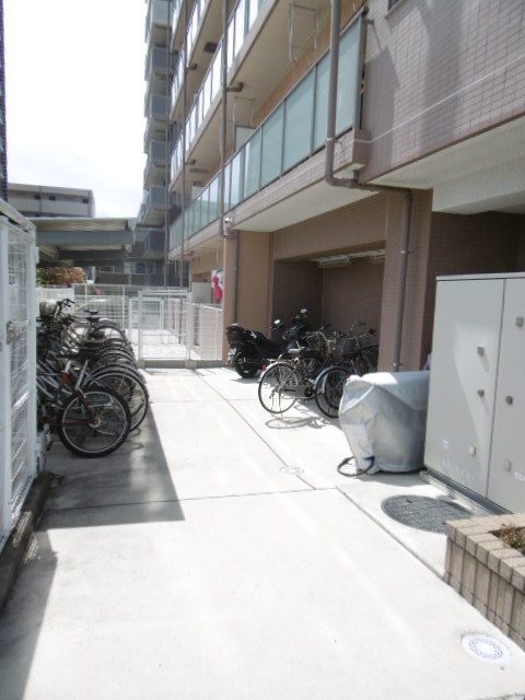 22/30 駐車場