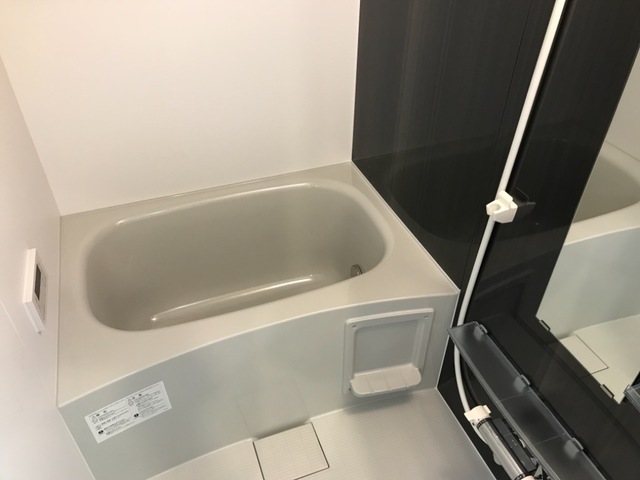 8/18 浴室