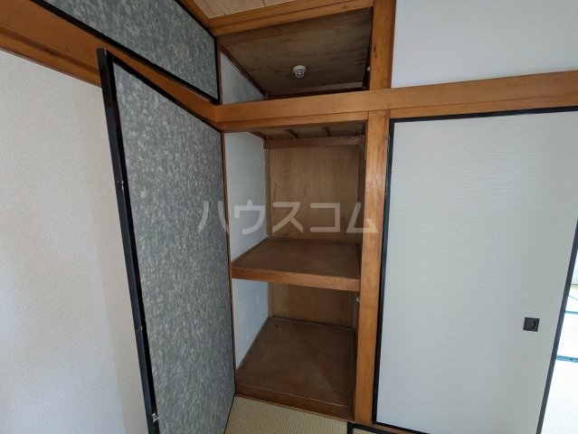 13/30 収納