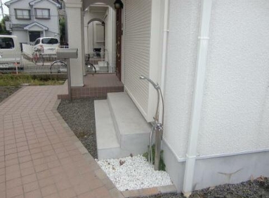 16/26 エントランス