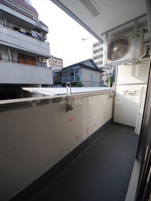 14/23 バルコニー