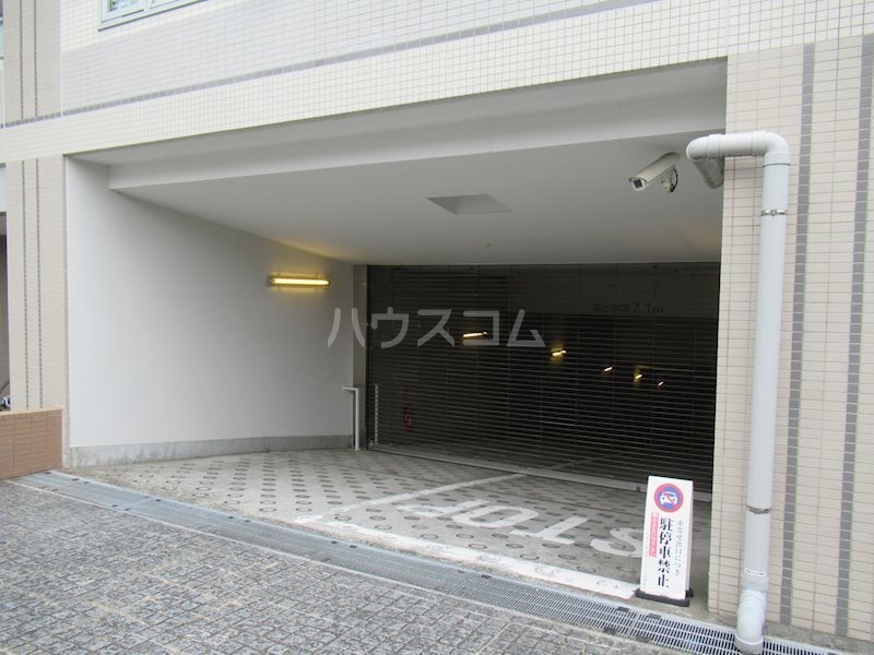 21/24 駐車場