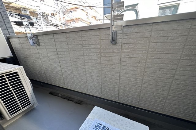 16/25 バルコニー