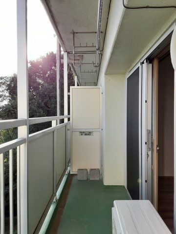16/23 バルコニー