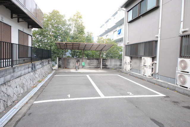 3/10 駐車場
