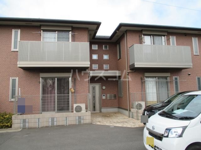 13/24 エントランス