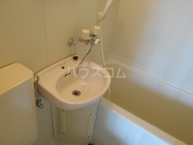 13/30 バルコニー