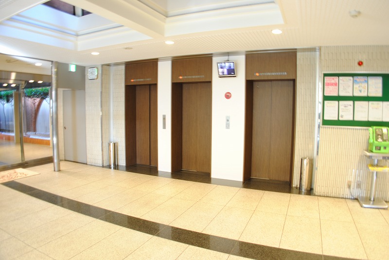 20/28 エントランス