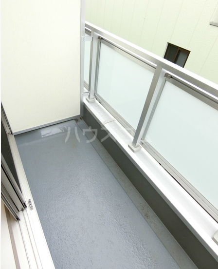 13/21 バルコニー