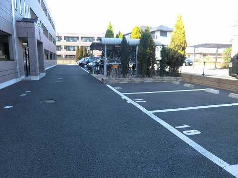3/12 駐車場