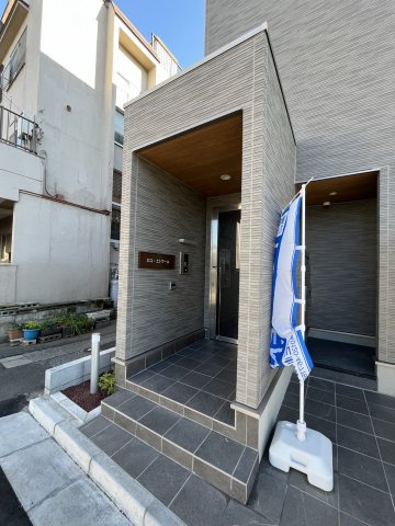 3/5 エントランス