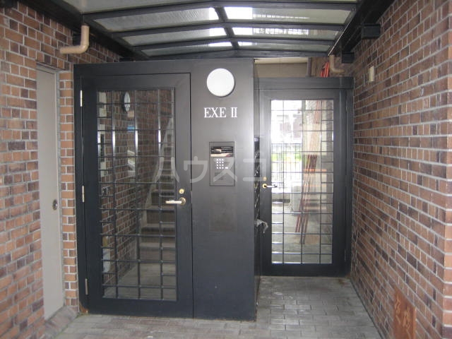 20/28 エントランス