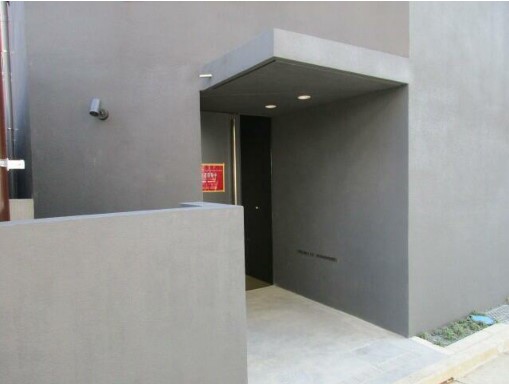 14/16 エントランス