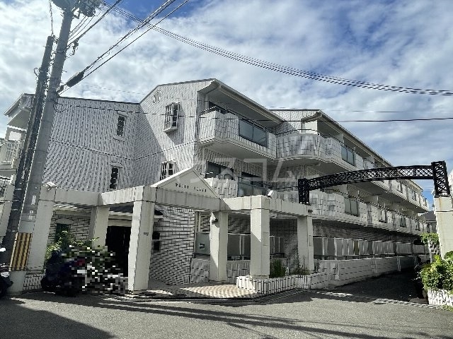 2/30 外観