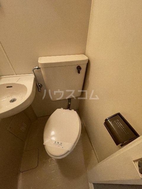 13/30 トイレ