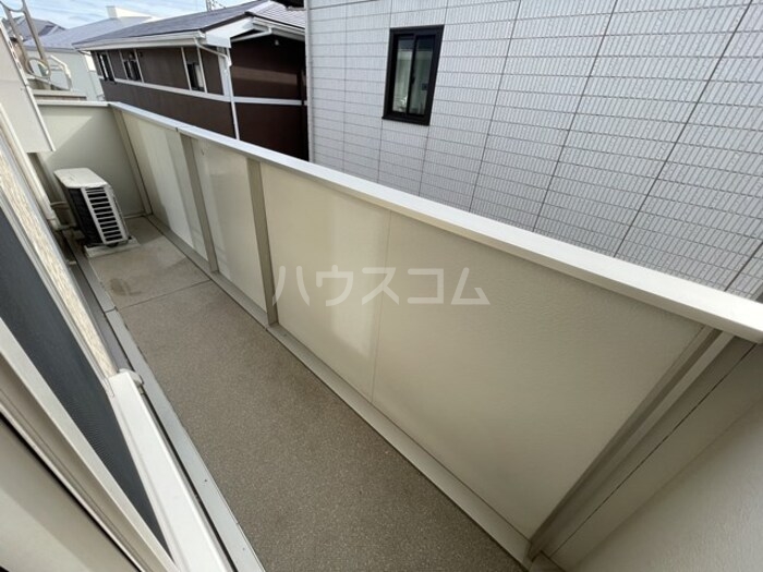 13/18 バルコニー