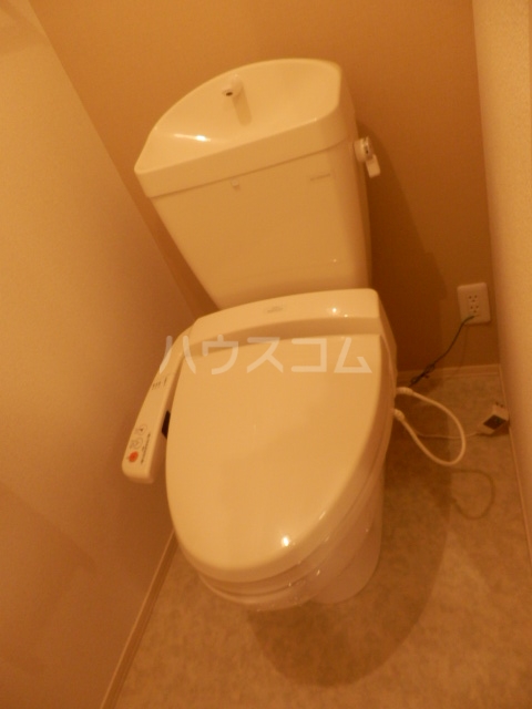 13/30 トイレ