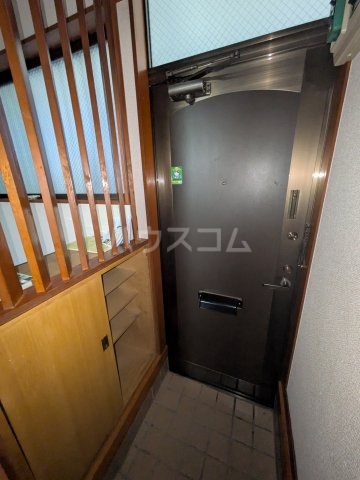 13/30 玄関