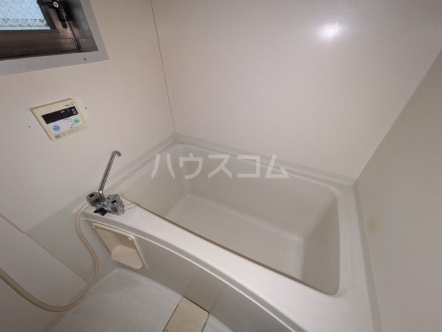 16/30 浴室