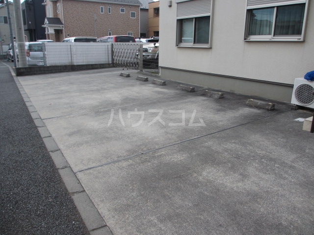 3/4 駐車場