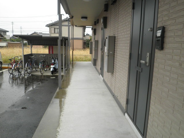 15/16 エントランス