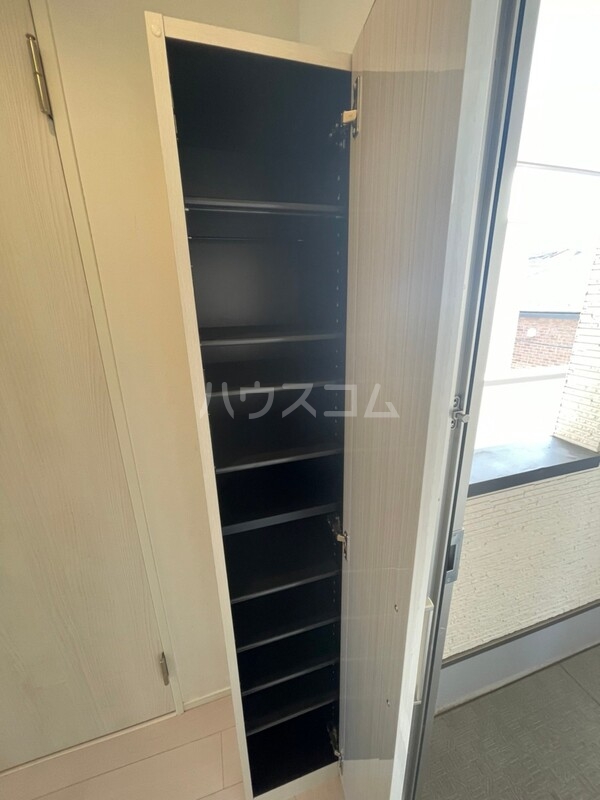 15/17 エントランス
