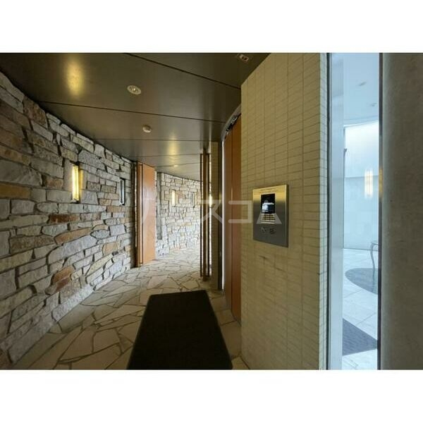 2/10 エントランス