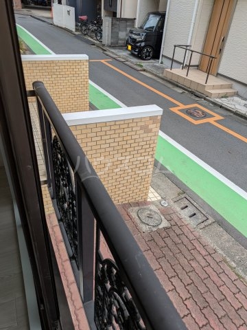 23/30 バルコニー