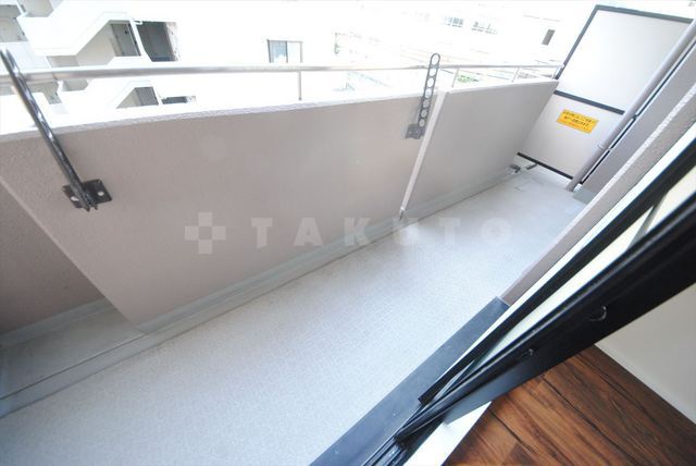 23/30 バルコニー